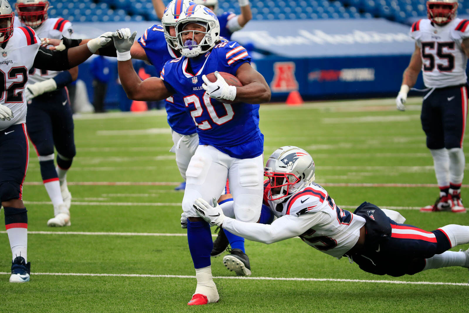 Moss scores first